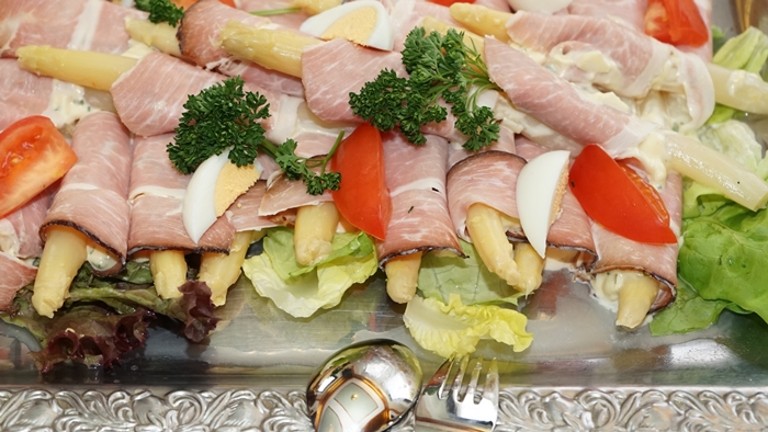 buffet_schinkenroellchen_700x394